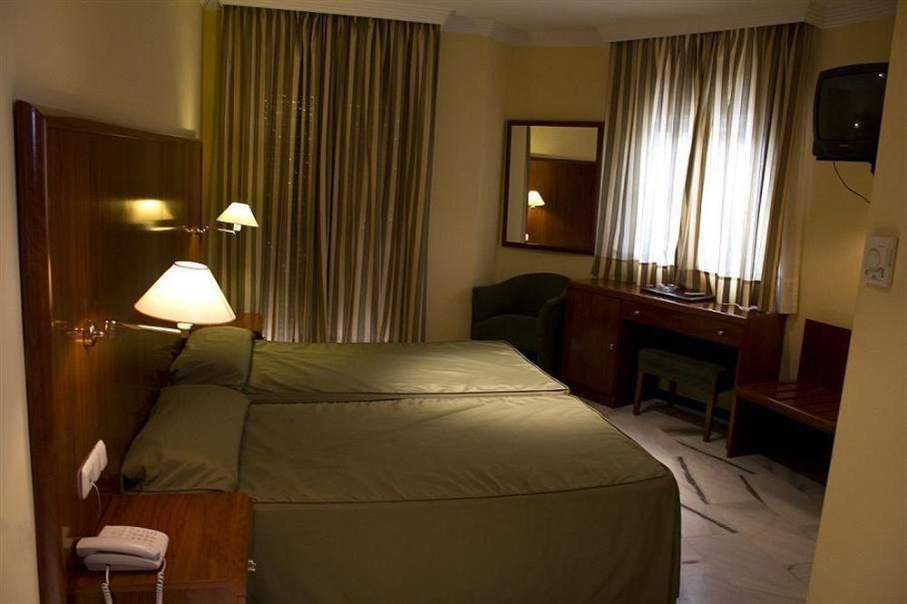 Hotel La Fonda De Don Gonzalo Сенес де ла Вега Екстериор снимка
