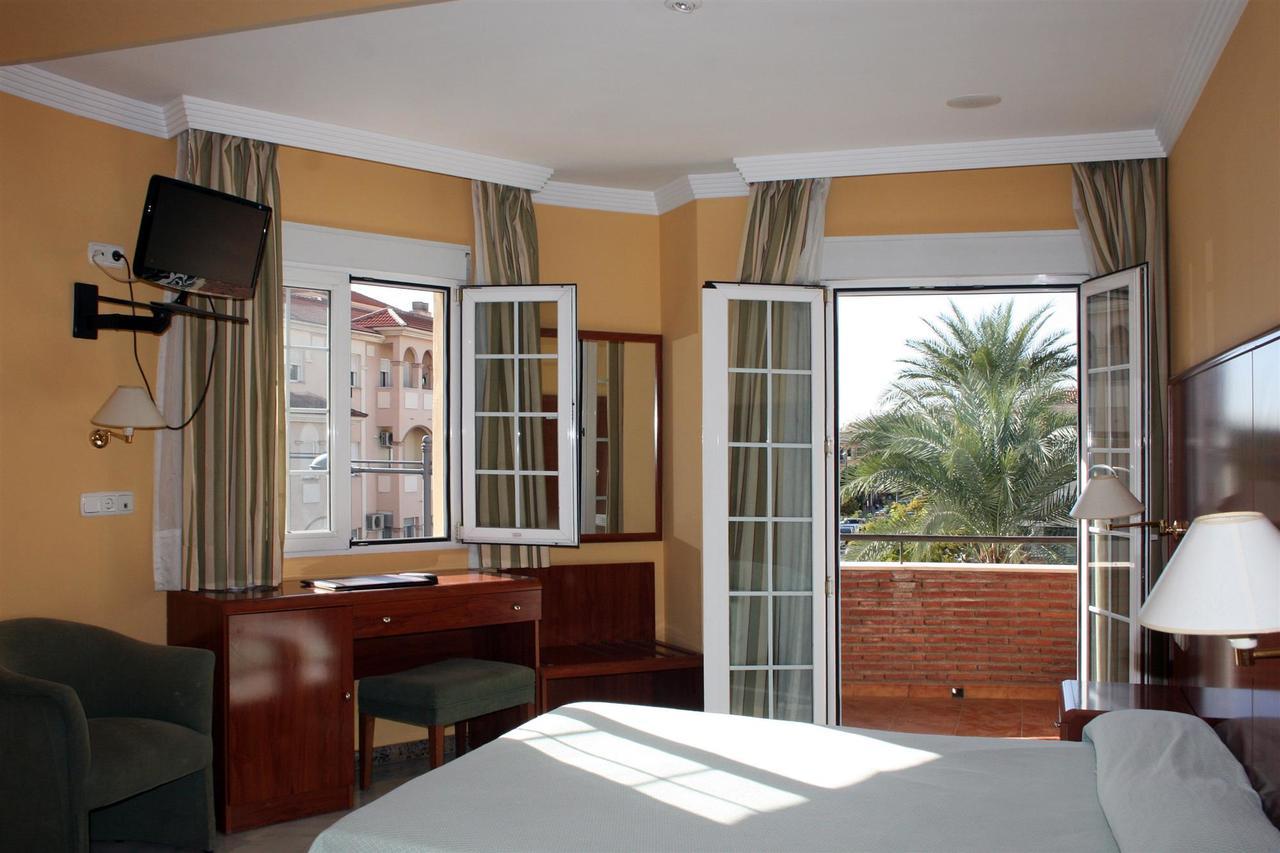Hotel La Fonda De Don Gonzalo Сенес де ла Вега Екстериор снимка