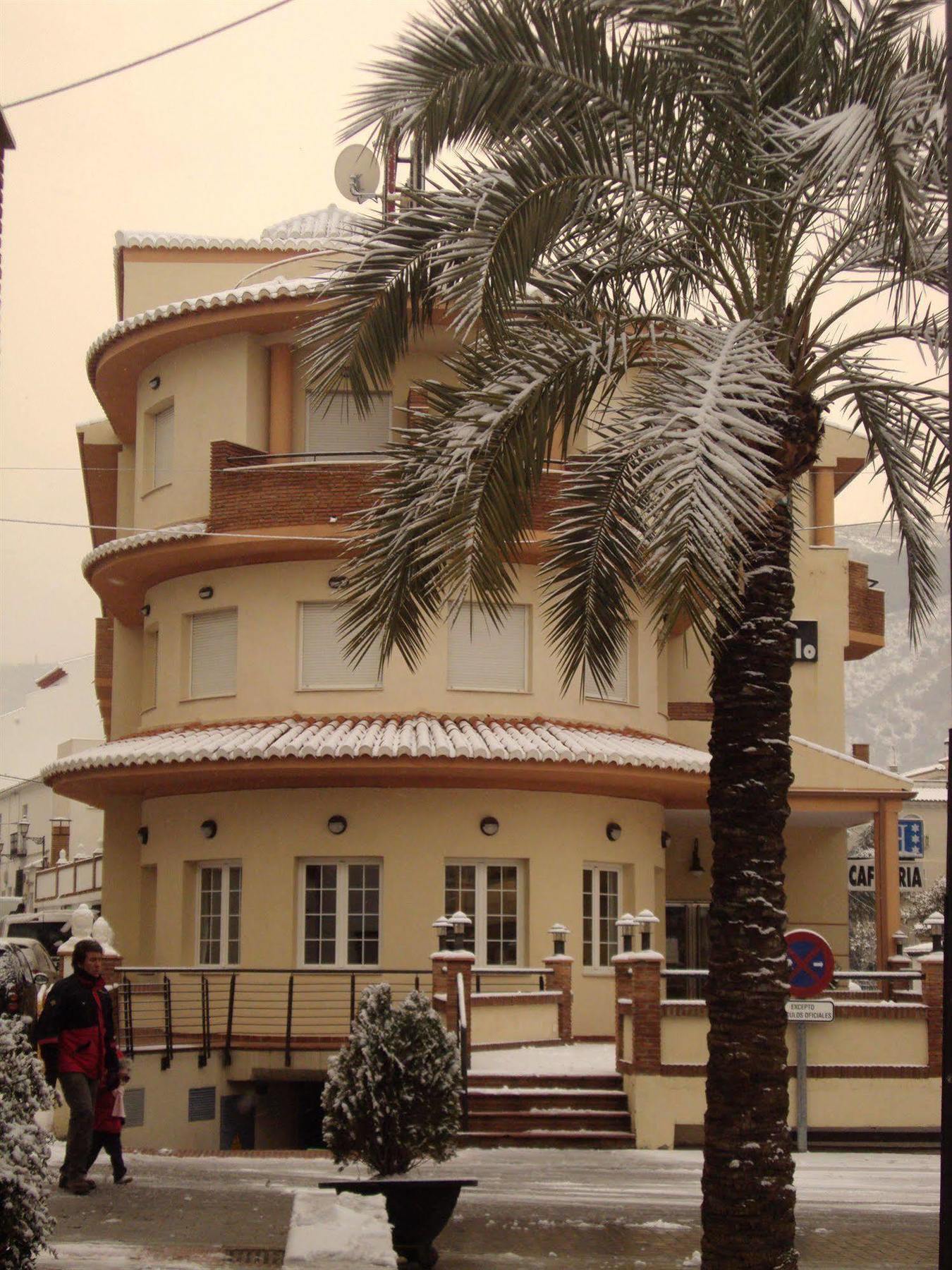 Hotel La Fonda De Don Gonzalo Сенес де ла Вега Екстериор снимка